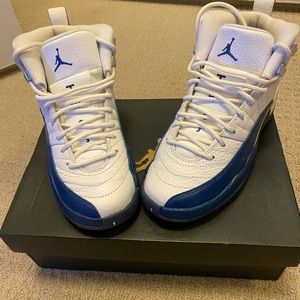 Authentic jordan retro 12 big kids size 3.5